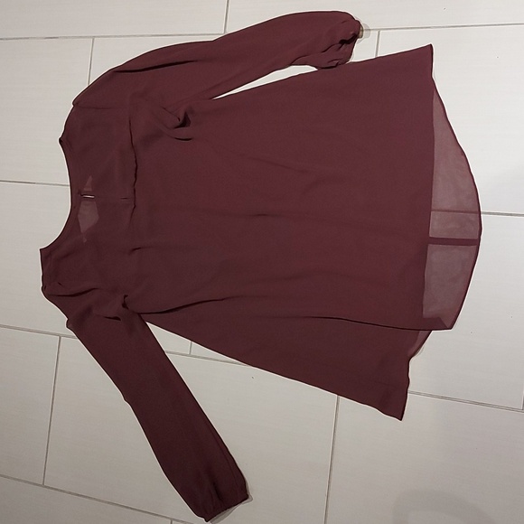 Adorable BCBGeneration burgundy tunic medium - Picture 6 of 7